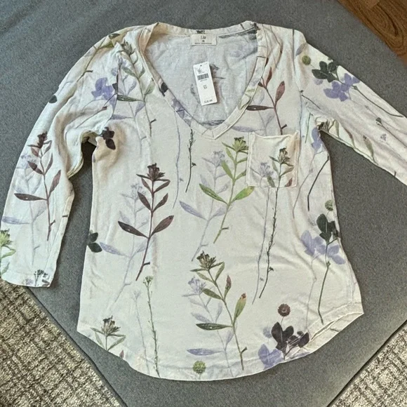 Anthropologie t.la Floral 3/4 sleeve T-shirt (size xs) NWT - Picture 12 of 13